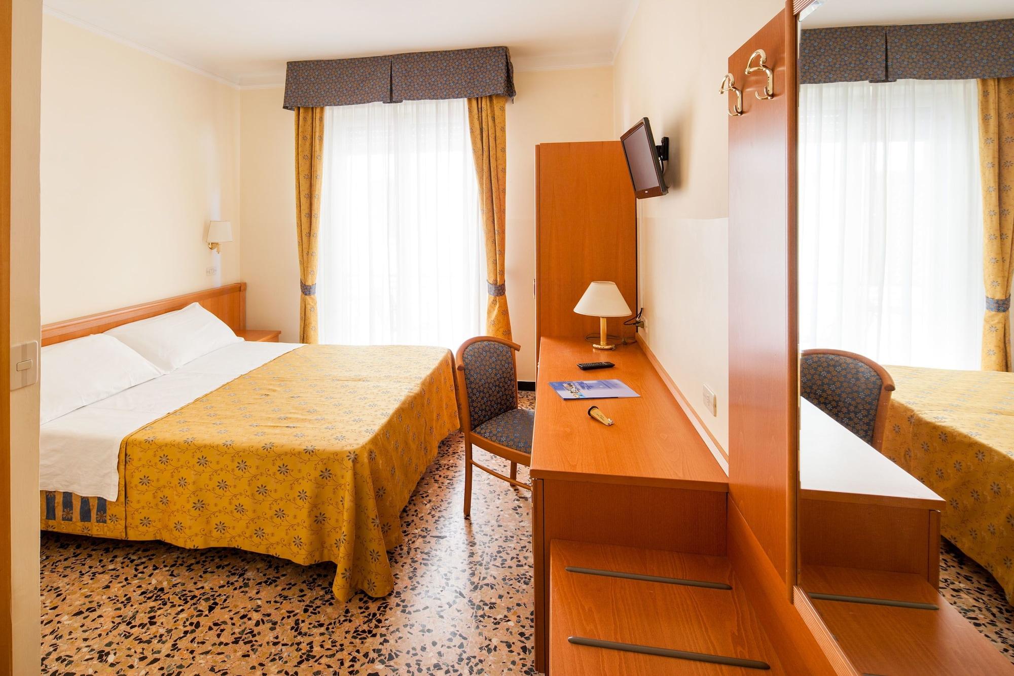 Hotel Curtis Centrale Alassio Luaran gambar