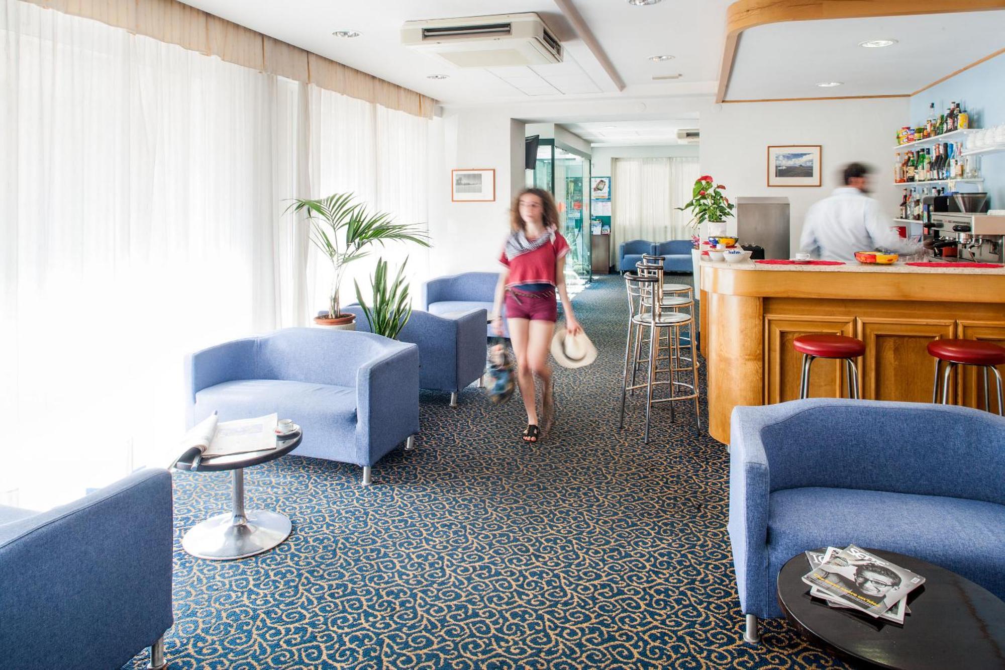 Hotel Curtis Centrale Alassio Luaran gambar