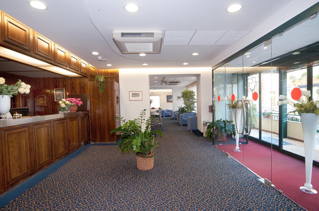 Hotel Curtis Centrale Alassio Luaran gambar